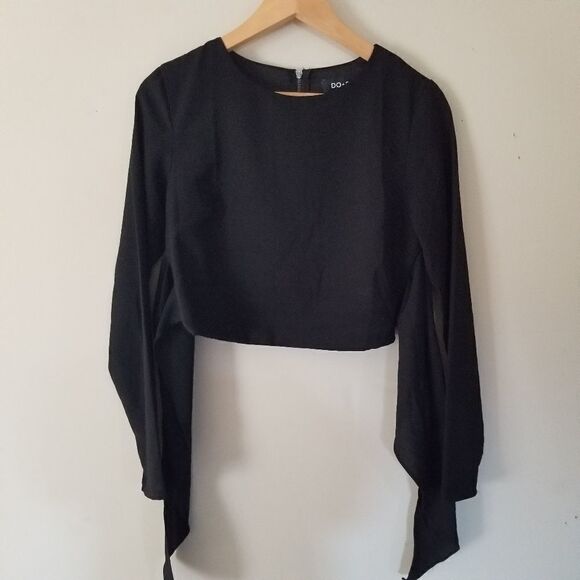 do+be Tied Wrap Crop Top. Long Sleeve Size Medium - Picture 4 of 6